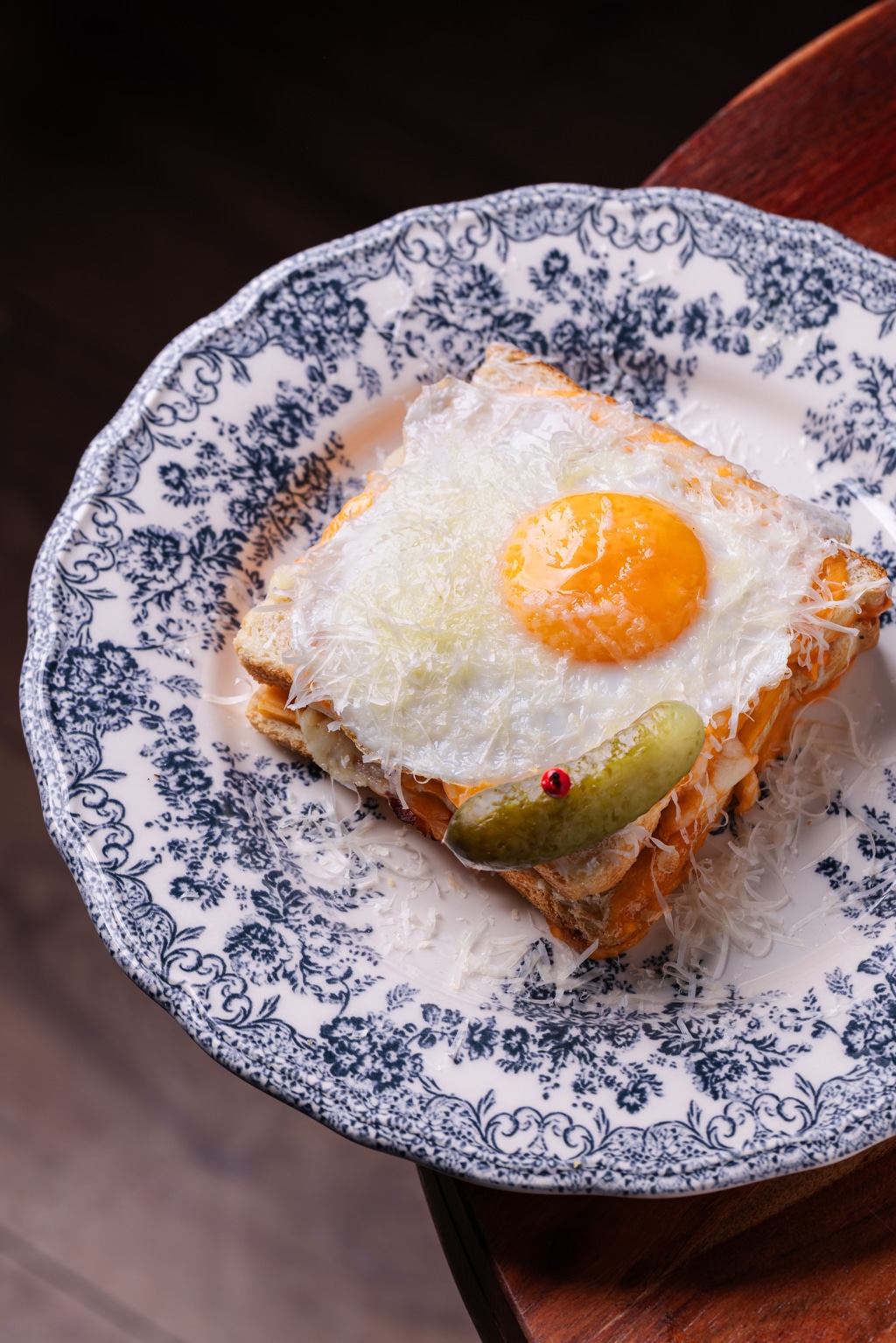 Croque Madam cztery sery