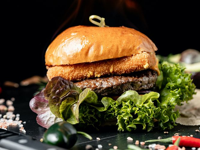 Daj Winko - Firmowy Burger